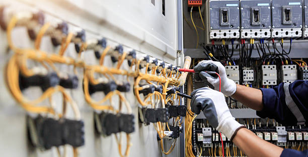 Professional Generator Installation technician working in Wyoming, MI